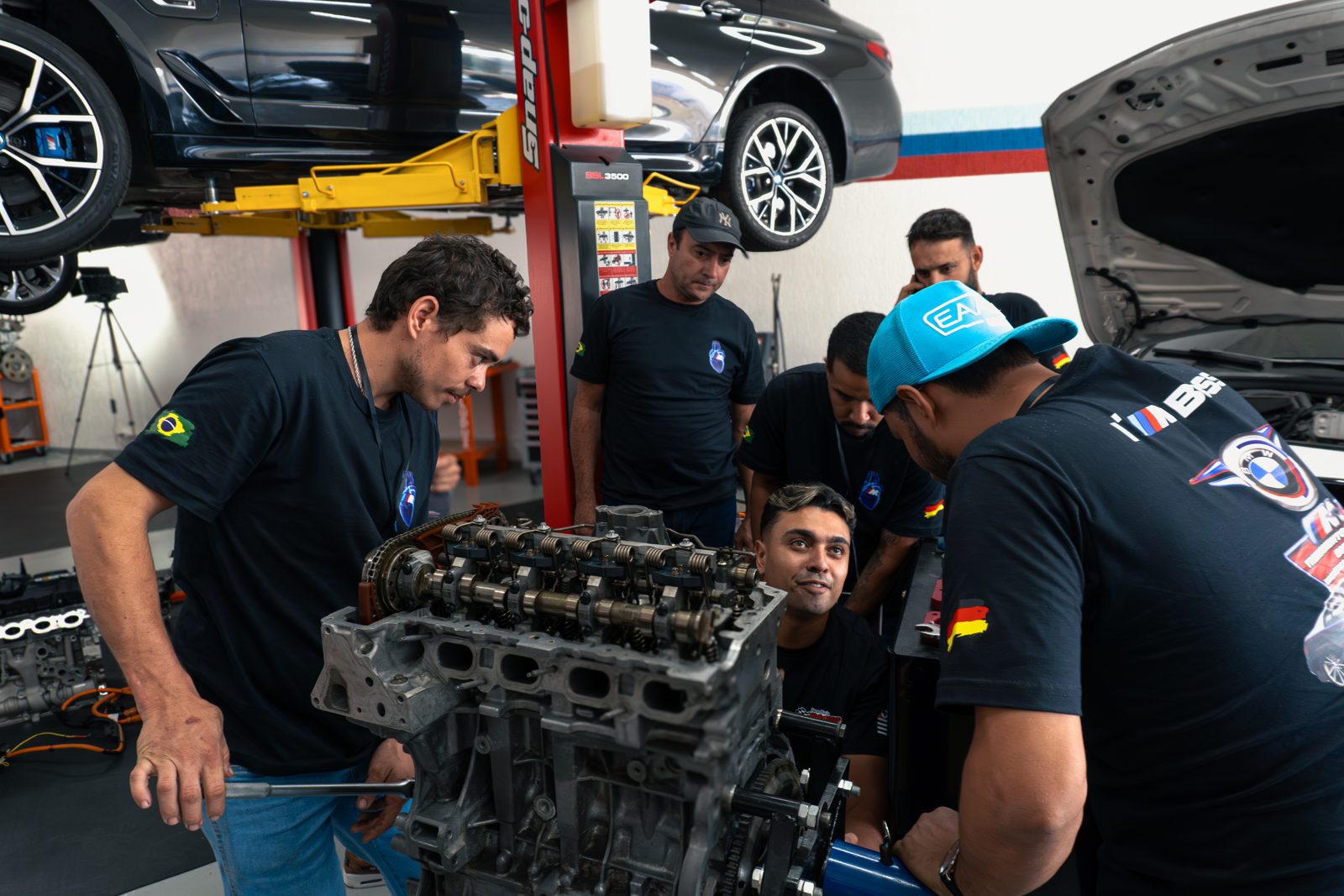 Prática em cabeçote de motor